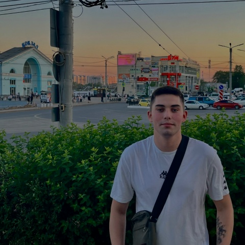 Демьян Корниенков